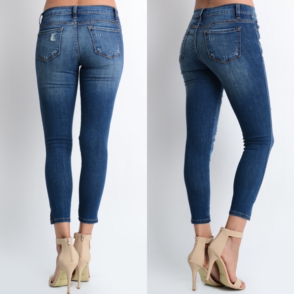 RESTOCK❣️Distressed Split Ankle Denim Jeans - Picture 2 of 2